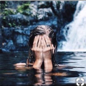 Meet your Posher, Karalena